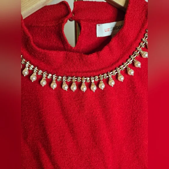 Liz Claiborne Red Embellished Crew Neck Pullover Sweater Size M - Picture 2 of 9